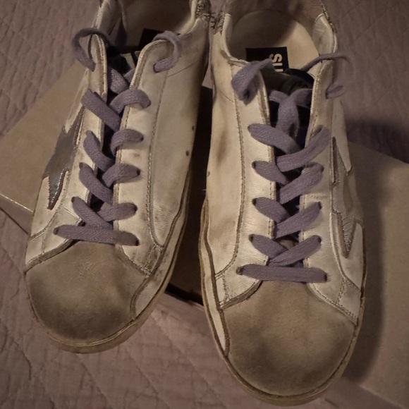 Golden Goose Kids Sneakers with Metallic Star and Purple Laces - Picture 2 of 7